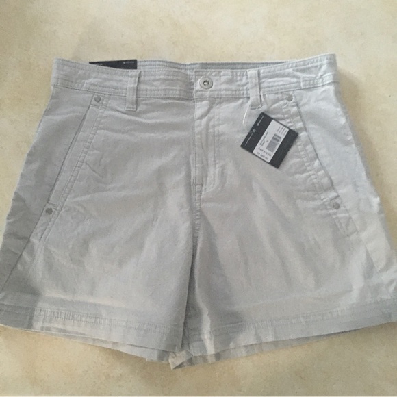 Eddie Bauer Cityscape Shorts - Picture 1 of 12